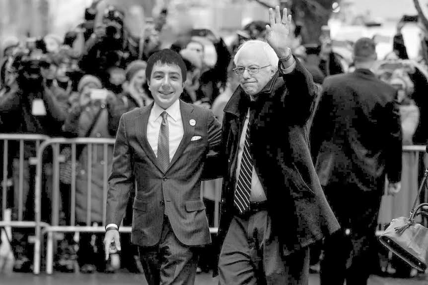 Josh Kaufman asks Bernie Sanders to 2016 prom.